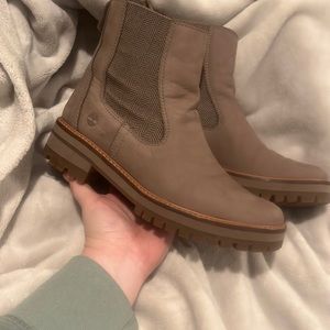 Timberland Courmayeur Valley Chelsea Boot